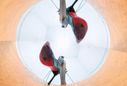 （VR180）Tinyman Ep10 - Plainclothes giantess police & the shrunken suspect - Image 6