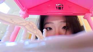 Unaware Giantess and doll house [VR360+FLAT VERSION]